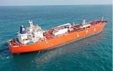 鋼板吊鉗助力超大型雙燃料液化氣船建造