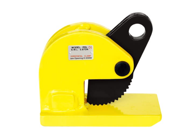 吊運(yùn)薄鋼板使用哪種鋼板鉗合適